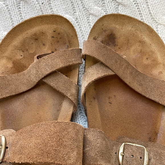 Women’s sz 8 Yokono leather sandals. Between the tow open heel buckle tan Spain - Picture 8 of 11